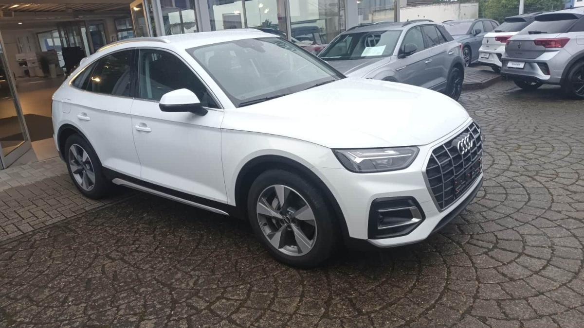 Audi-Q5-Sportback-50-TFSIe-Quattro-Stronic-Advanced-Galerie