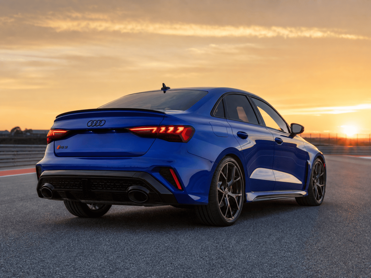 Audi_RS3_Import_Allemagne_-_Catalogue__2_