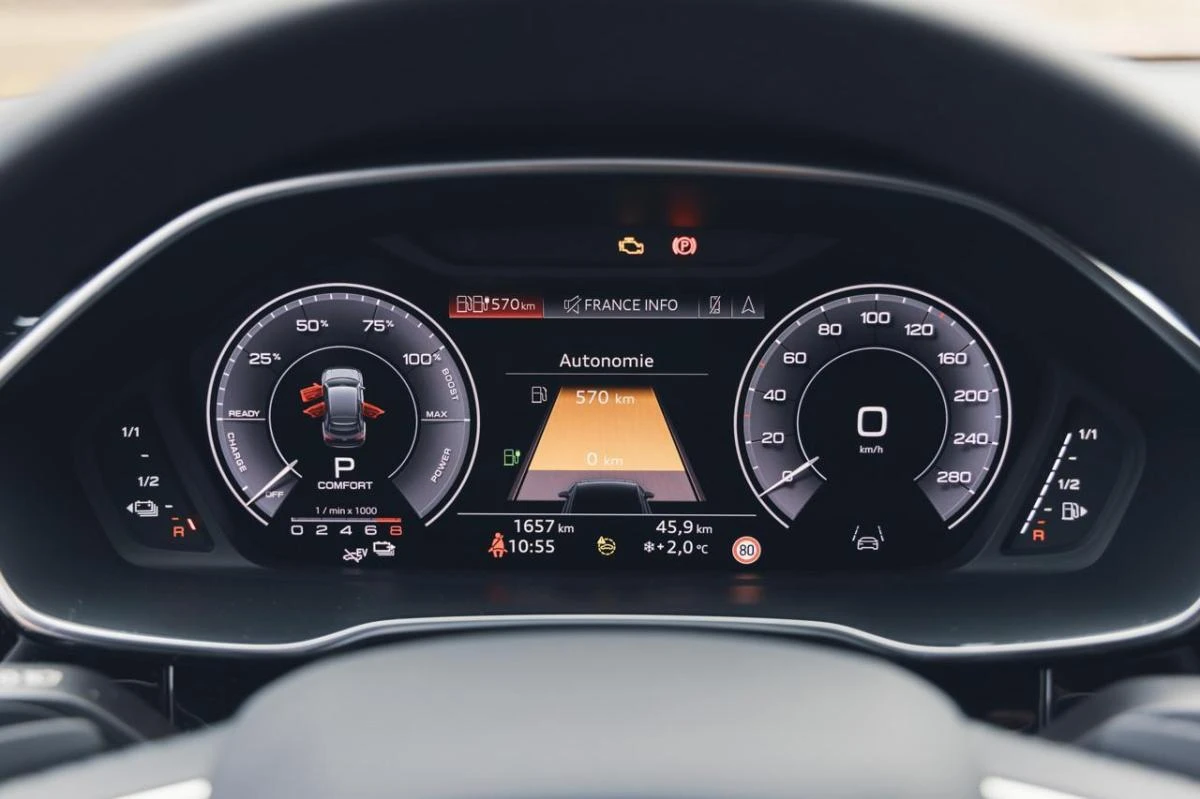 Audi_Q3_35_TFSI_catalogue__5_
