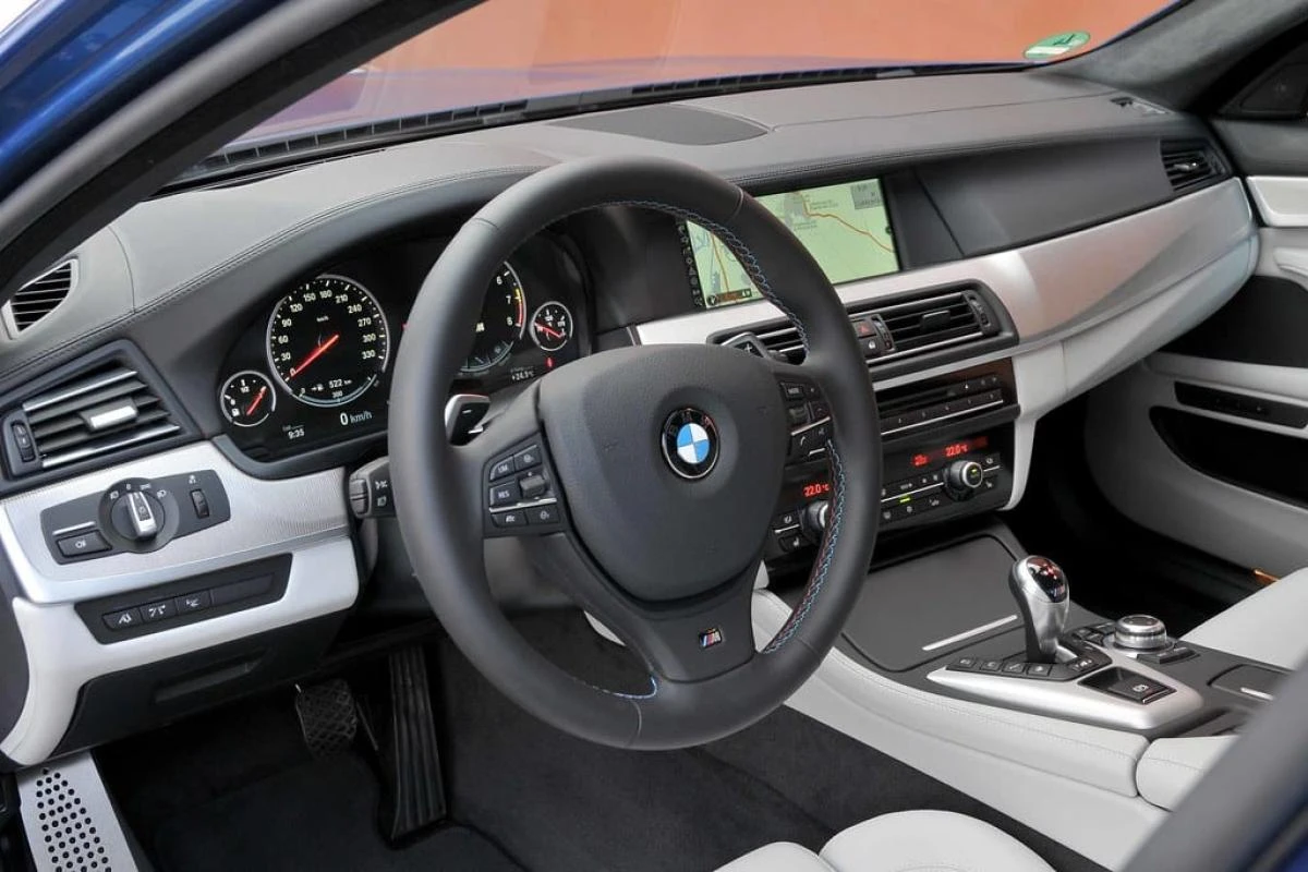BMWM5occasion3