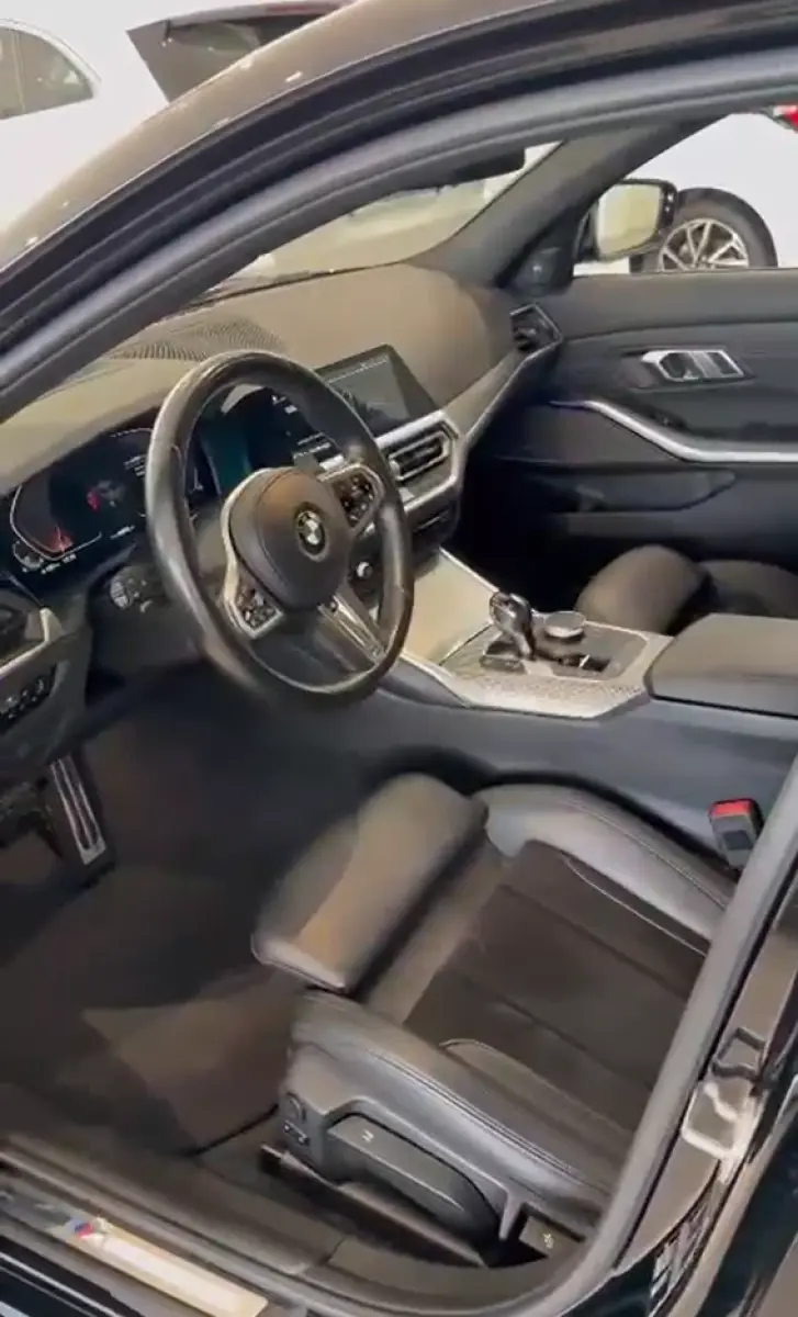 BMW_330i_full_black_import_Allemagne__3_
