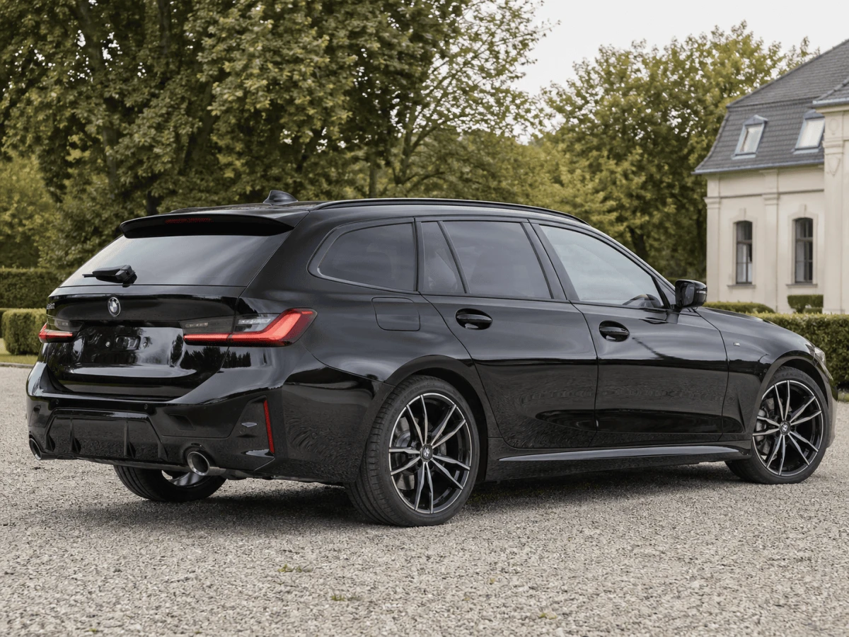 BMW_Série_3_Touring_320g_Allemagne_Catalogue__3_