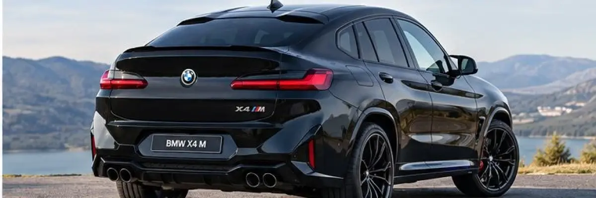 bmw-x4m-arriere-3-4