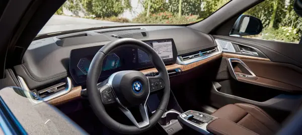 BMW_X1_xDrive25e_Catalogue__7_