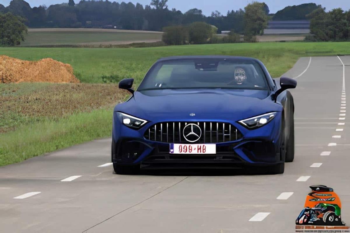 Mercedes-AMG-GT-63-Coupe-Import-6