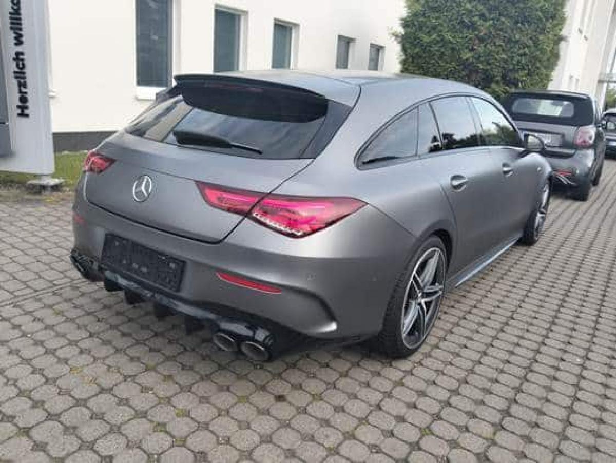 Mercedes-CLA-45-S-AMG-Shooting-Brake-Import-Allemagne-2
