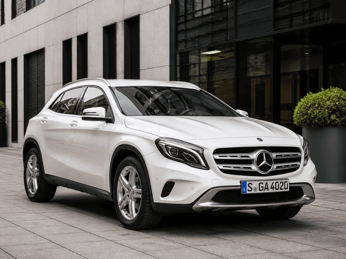 Mercedes_GLA_SUV_Import_Allemagne__1_