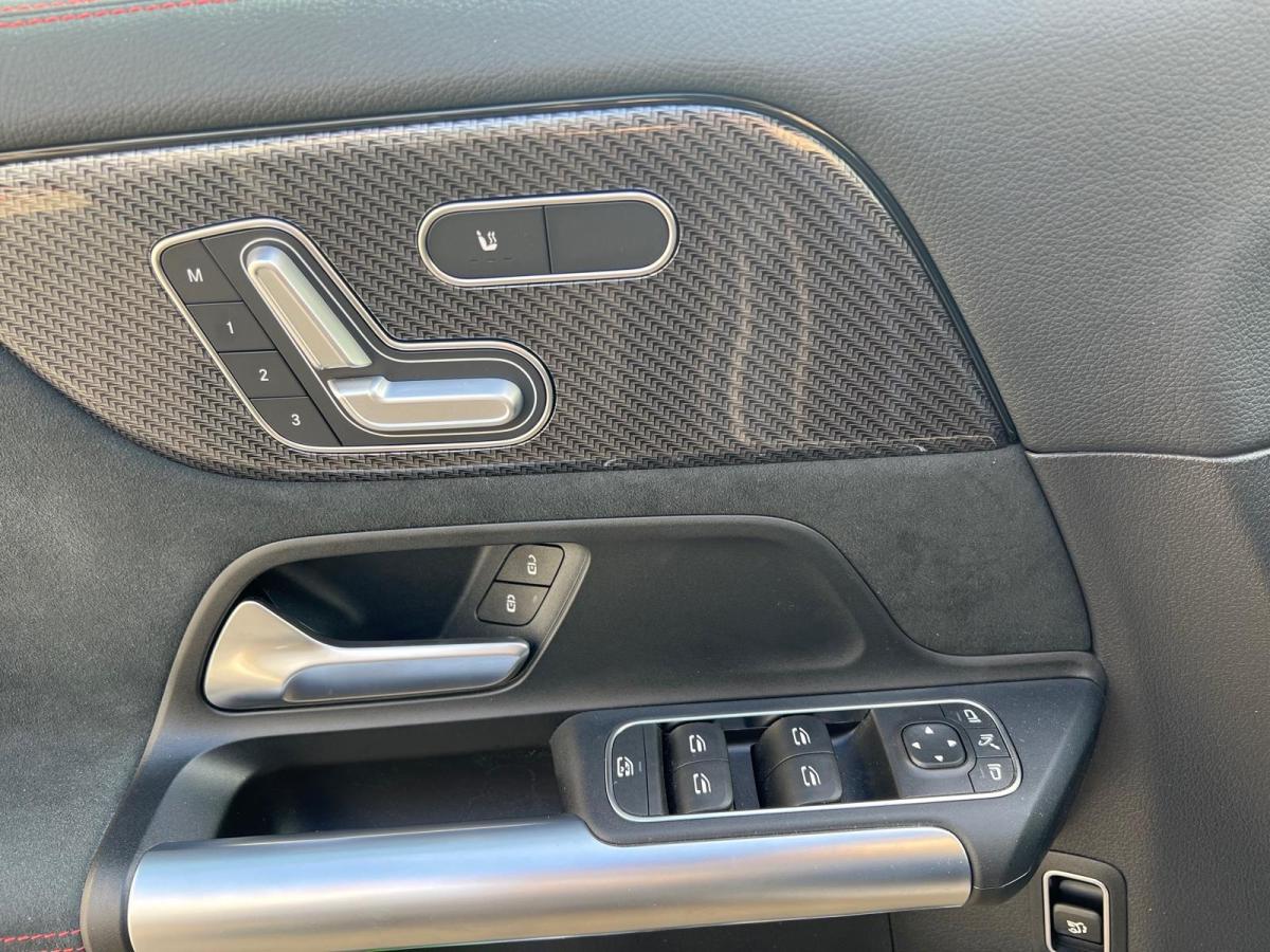 Merdedes_GLA_220_D_2023_Import_Catalogue__4_