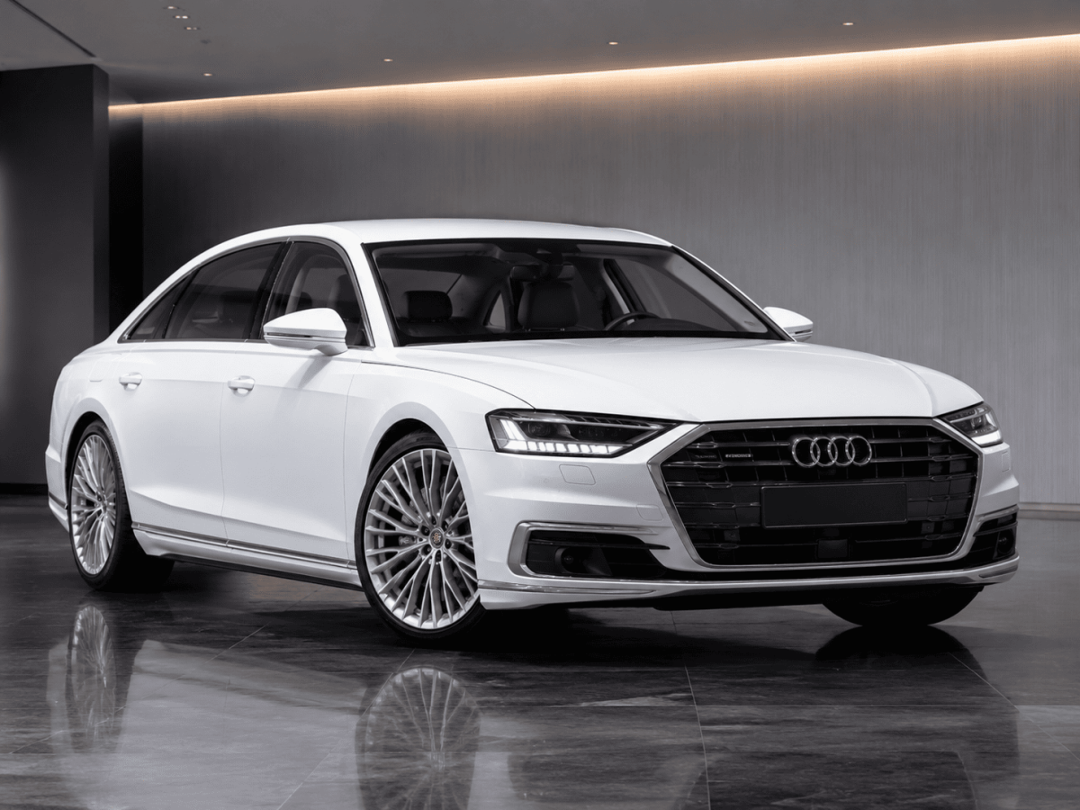 Audi_A8_Berline_de_luxe_en_Import_Allemagne__1_