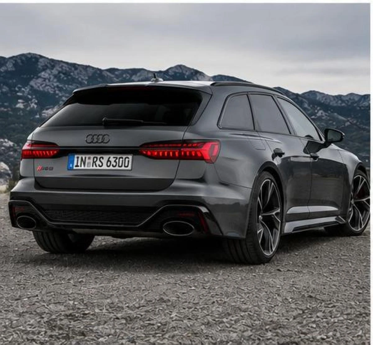 Audi_RS6_Avant_03_exterieur_arriere