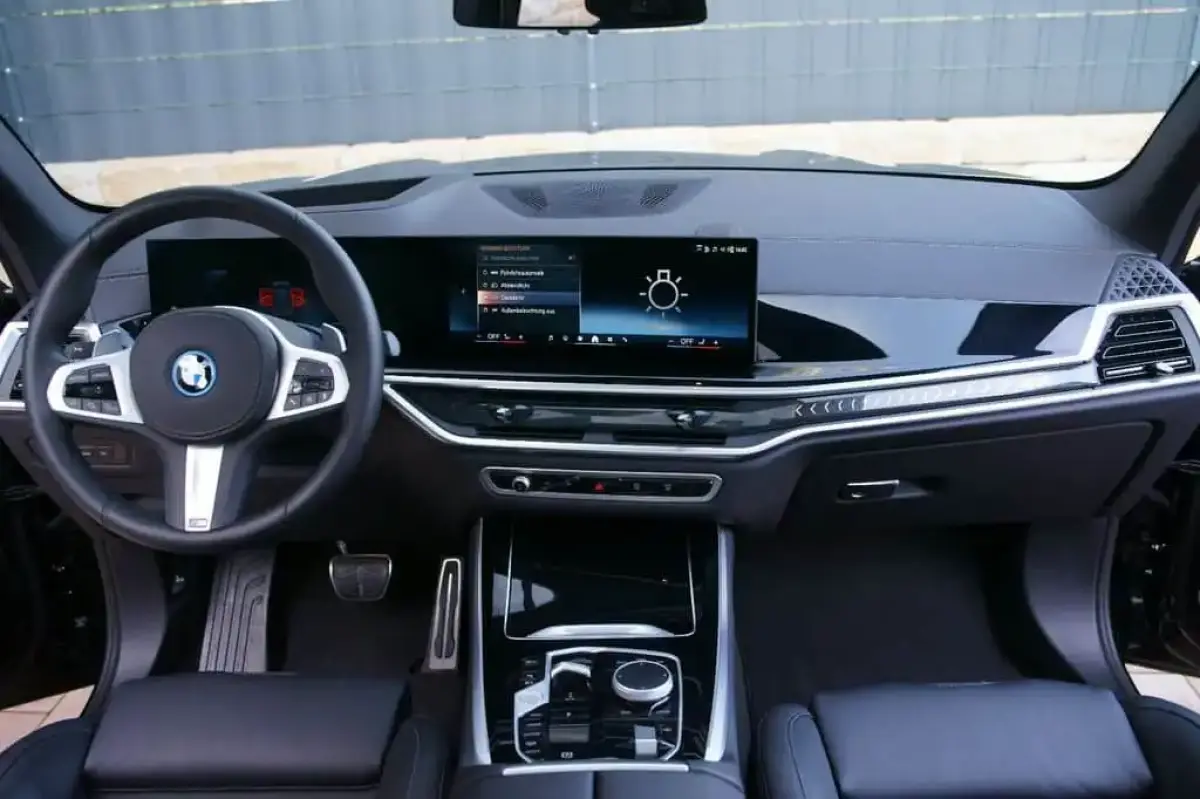 BMW-X5-50E-PHEV-full-black-full-options-Import-1