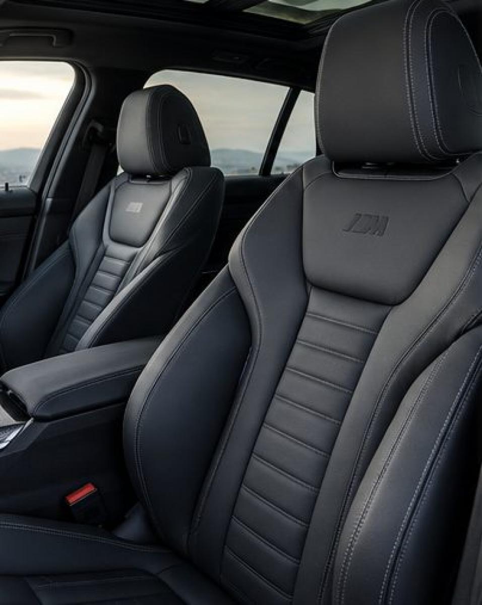 BMW_M340i_Touring_04_interieur