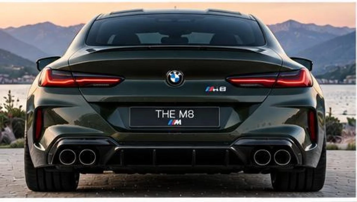 BMW_M8_Competition_03_exterieur_arriere