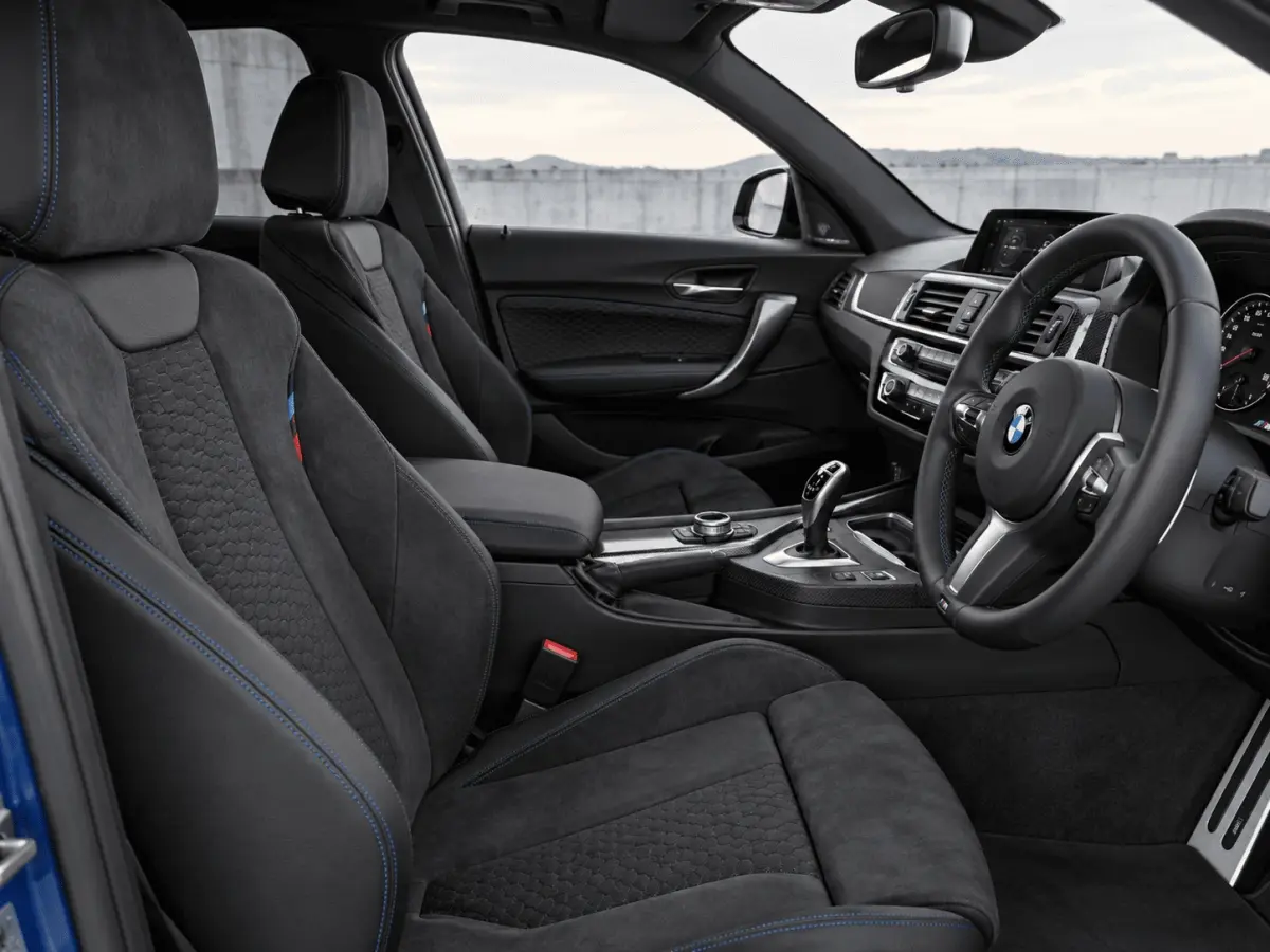 BMW_Série_1_M_Performance_Import_Allemagne__3_