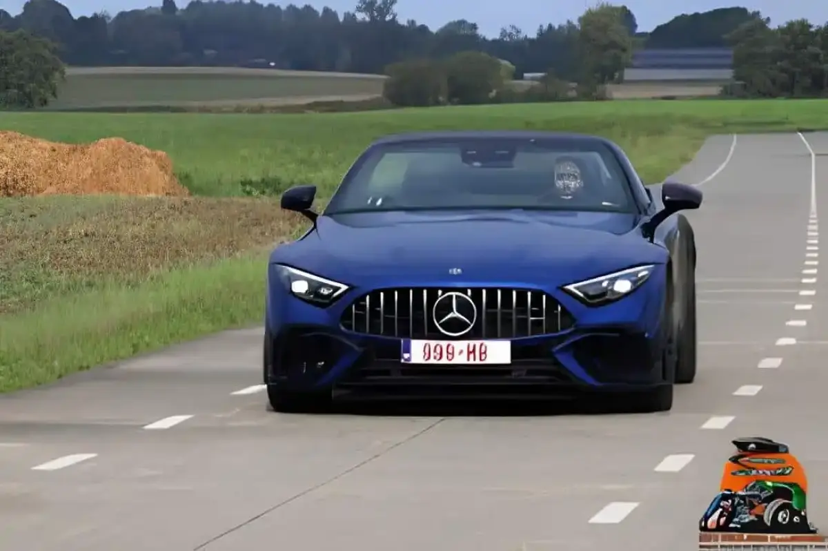 Mercedes-AMG-GT-63-Coupe-Import-6