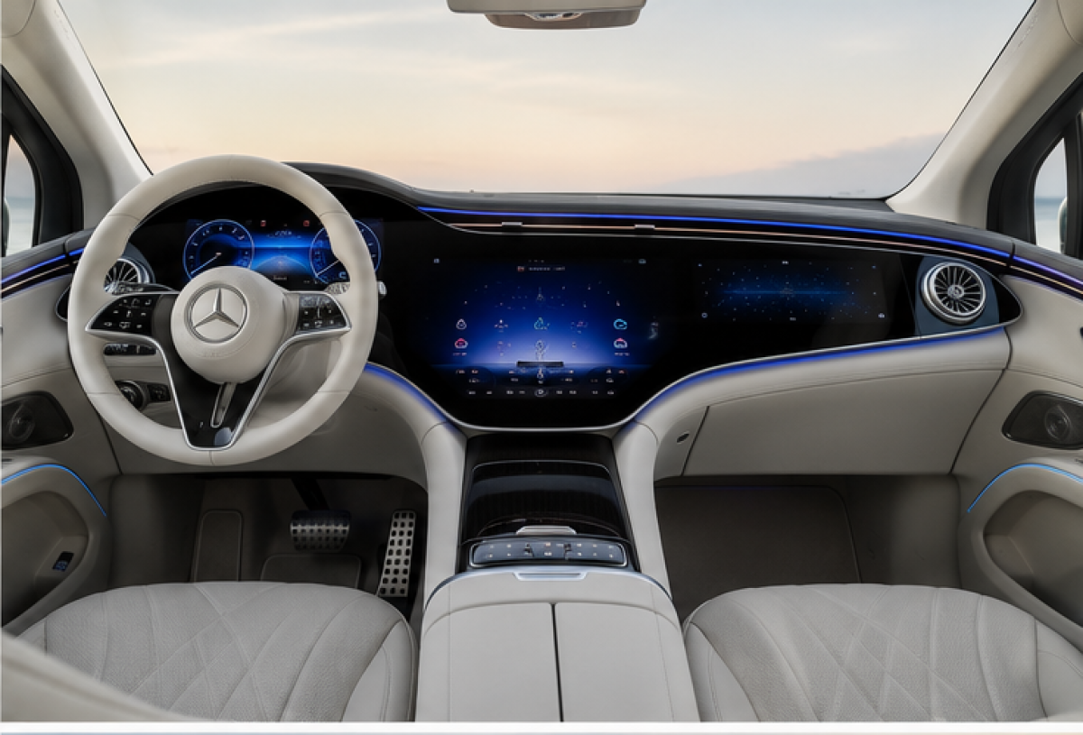 Mercedes_EQS_SUV_02_interieur_cockpit