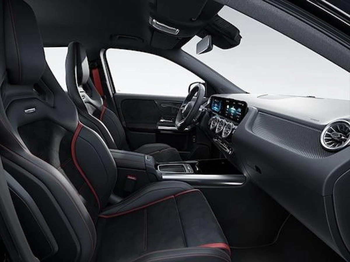 Mercedes_GLA_Allemagne_catalogue__1_