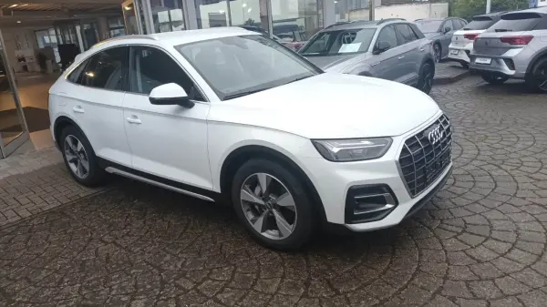 Audi-Q5-Sportback-50-TFSIe-Quattro-Stronic