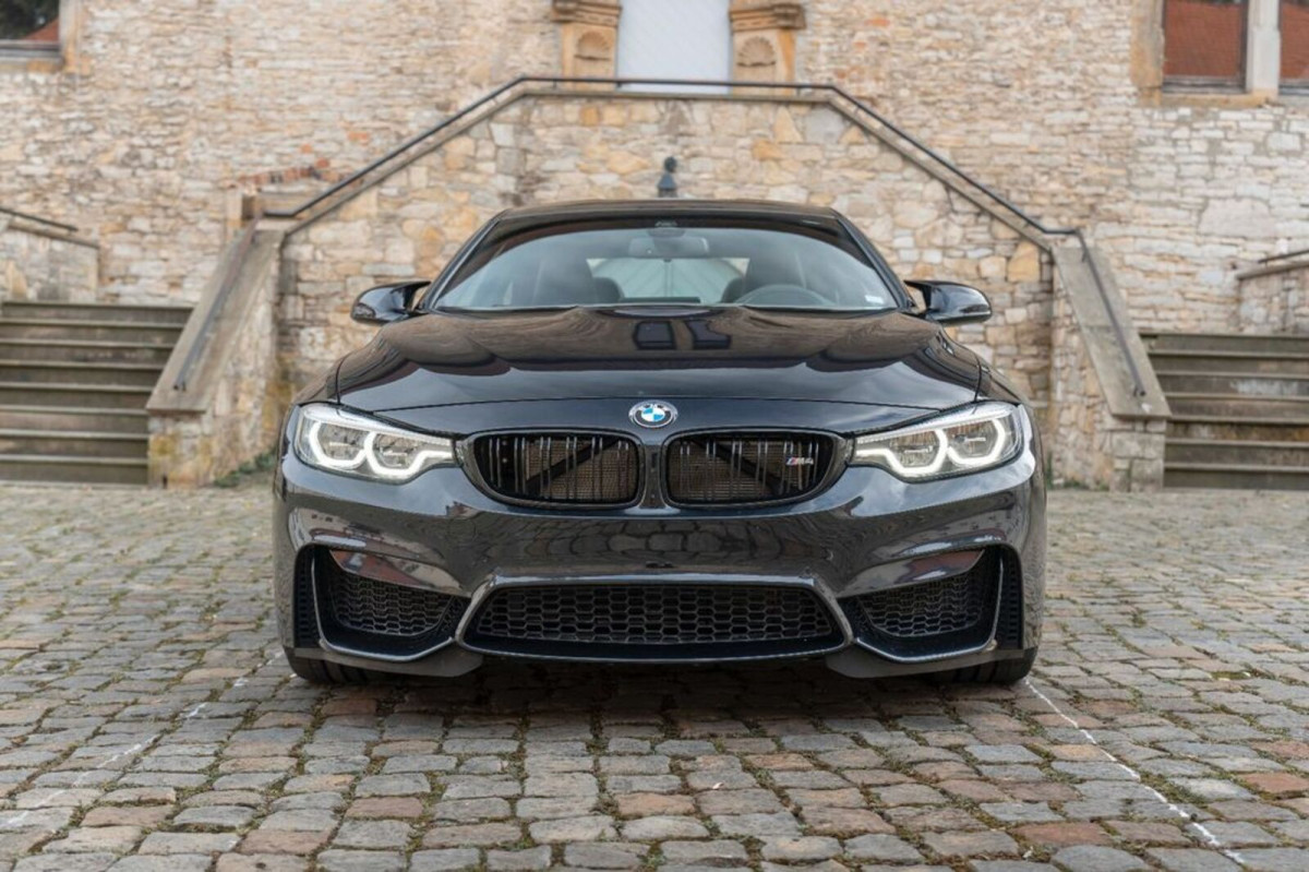 BMW M4 full options import Allemagne - Home page